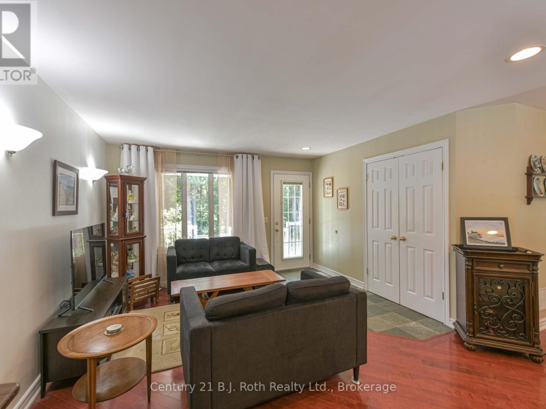 2289 SOUTHWOOD ROAD, 