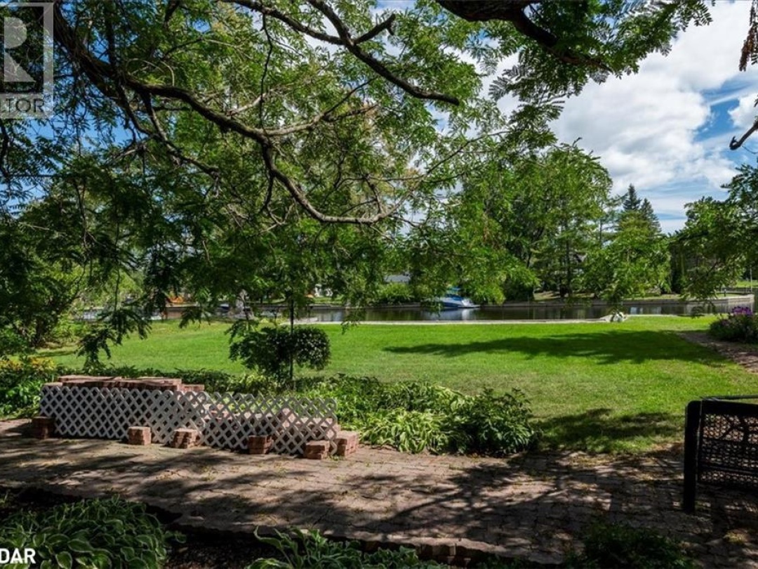 42 OLD INDIAN Trail, 