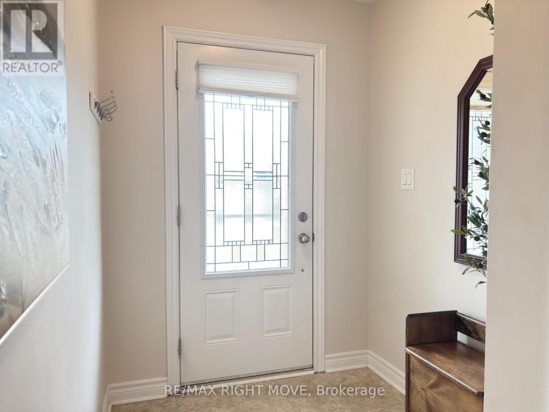 123 Lucy Lane, Orillia