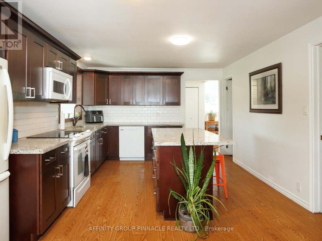 B1710 CONC RD 8 THORAH ROAD, 