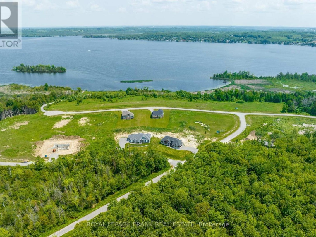 5 NIPIGON STREET, Sturgeon Lake