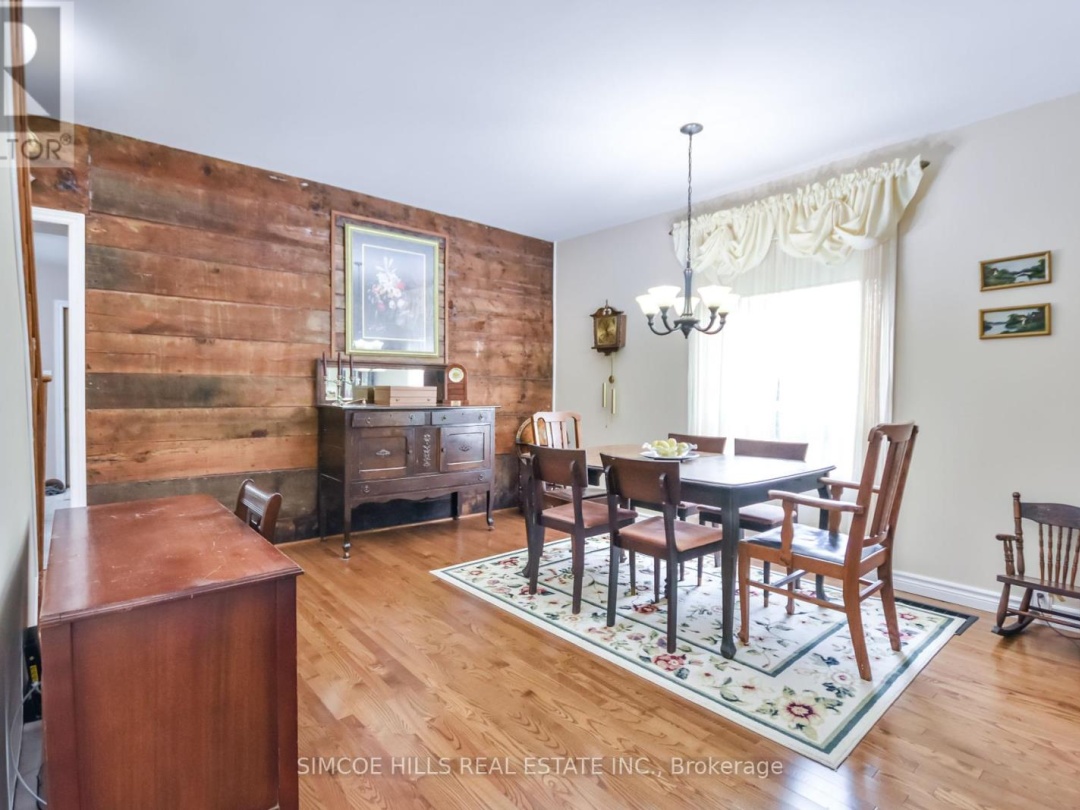 2693 WAINMAN LINE, 