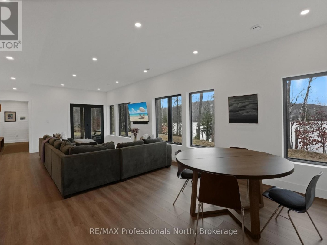 1237 BURLYWOOD TRAIL, 