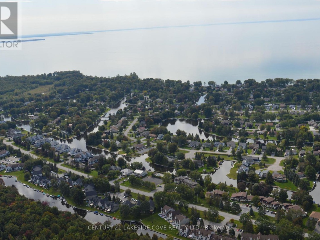 Unit 6 70 Laguna Parkway, Lake Simcoe