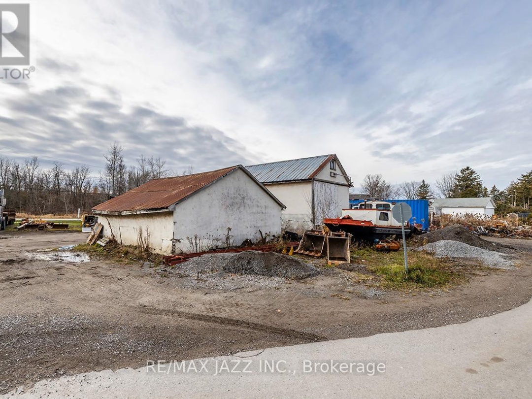 140 VICTORIA STREET, 