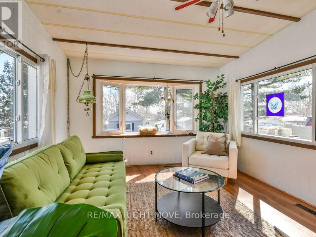 22 26 Dunn Avenue, Orillia