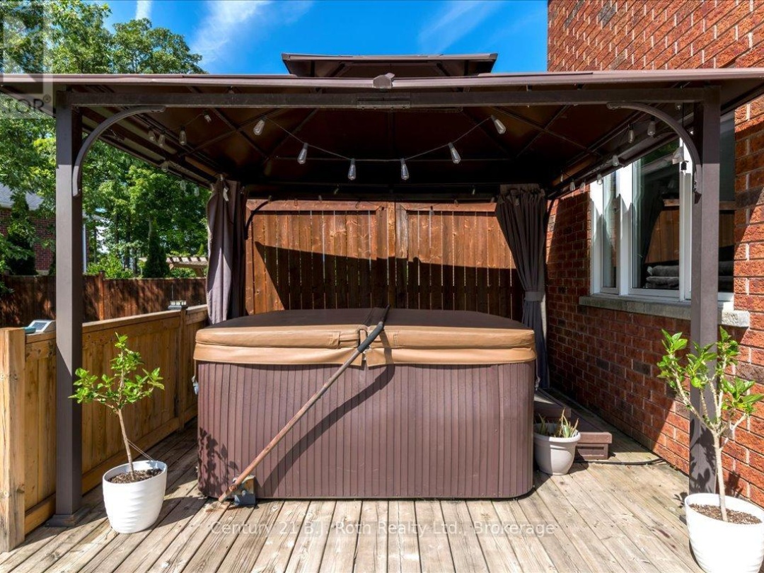 4 SHEPPARD DRIVE, 
