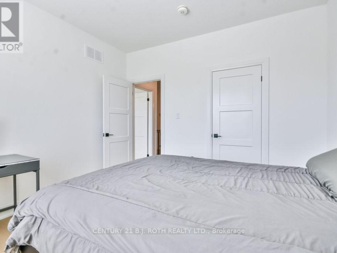 51 CHESLOCK CRESCENT, 