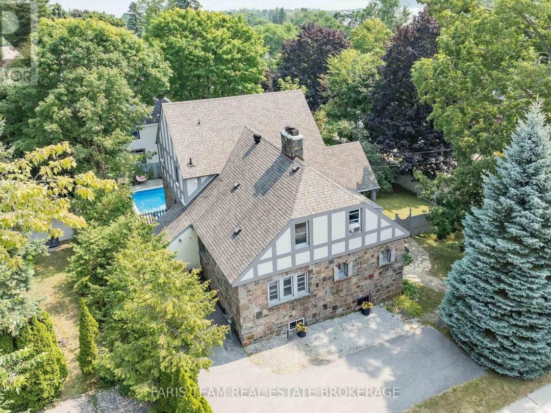 44 TECUMSETH STREET, 
