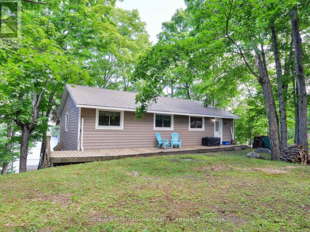 1062 BRADLEY ROAD, Lake Muskoka