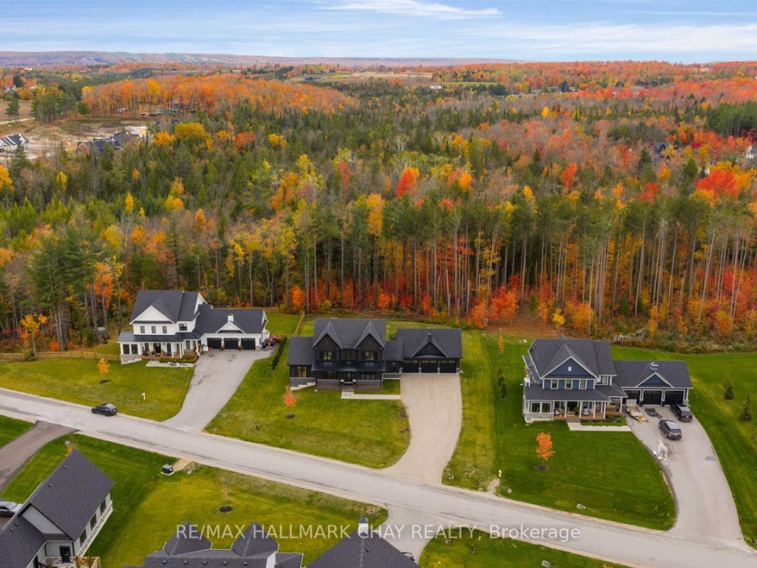 72 GEORGIAN GRANDE DRIVE, 