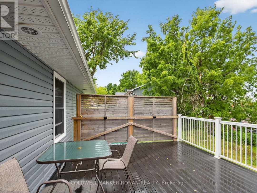172 WILLIAM STREET W, 