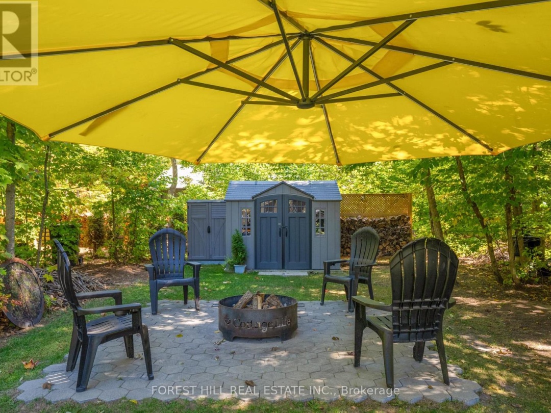 1025 TOWER CRESCENT, 