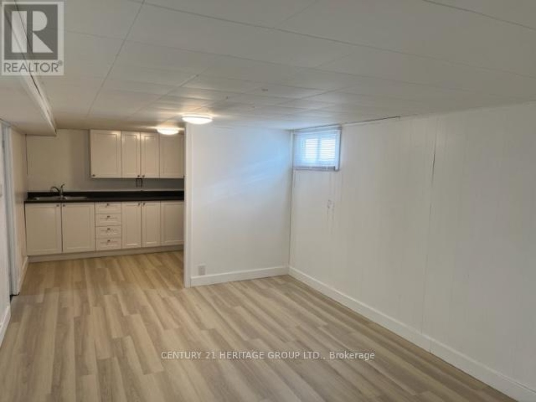 35 ARGYLE AVENUE, 