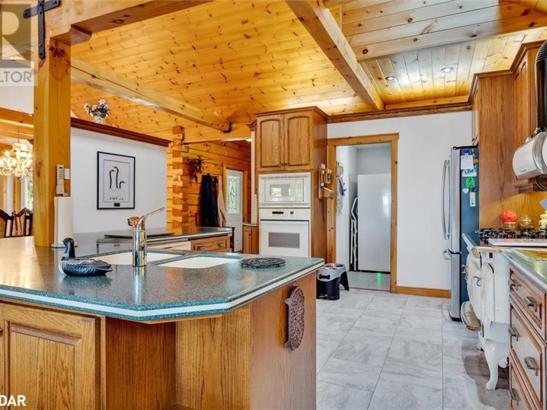 48 Sturgeon Glen Road, Sturgeon Lake