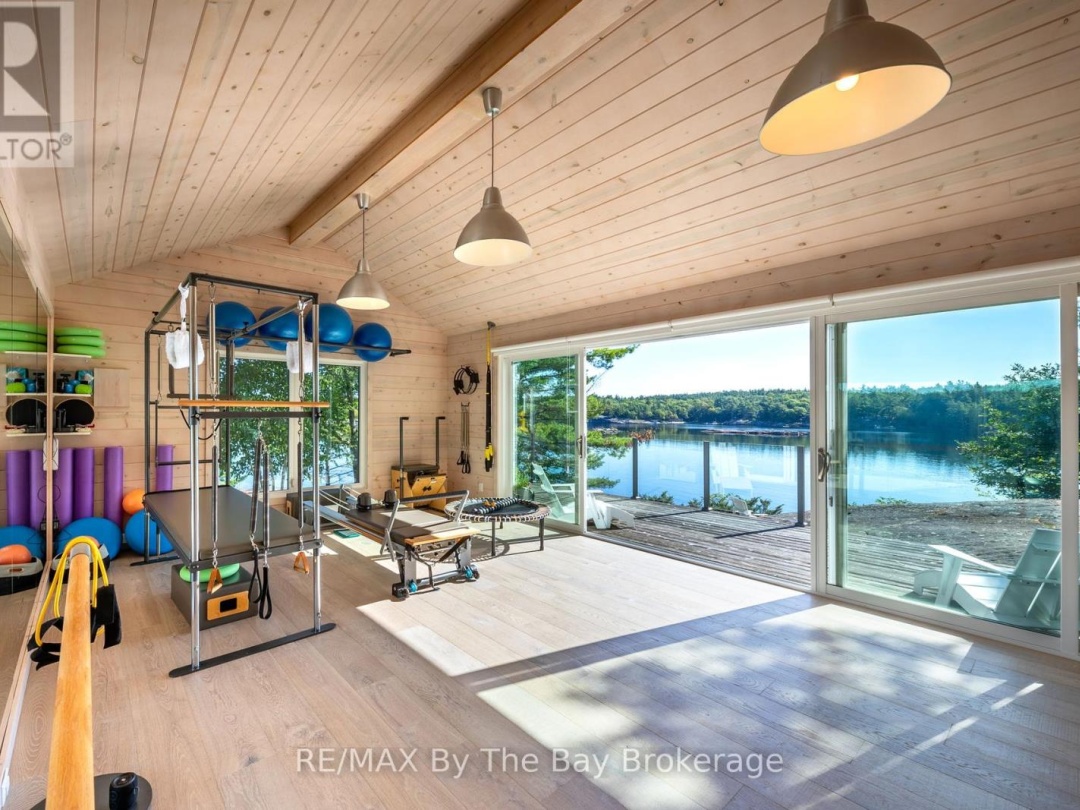 18152 GEORGIAN BAY SHORE, 