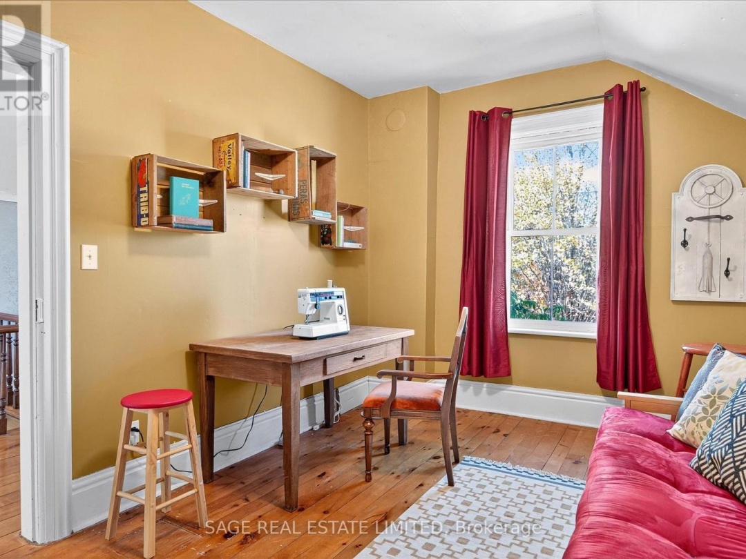 33 NORTH WATER STREET, 