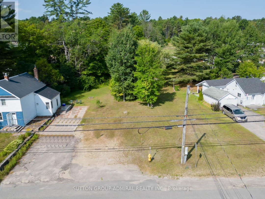 3 - 538 MUSKOKA ROAD N, 