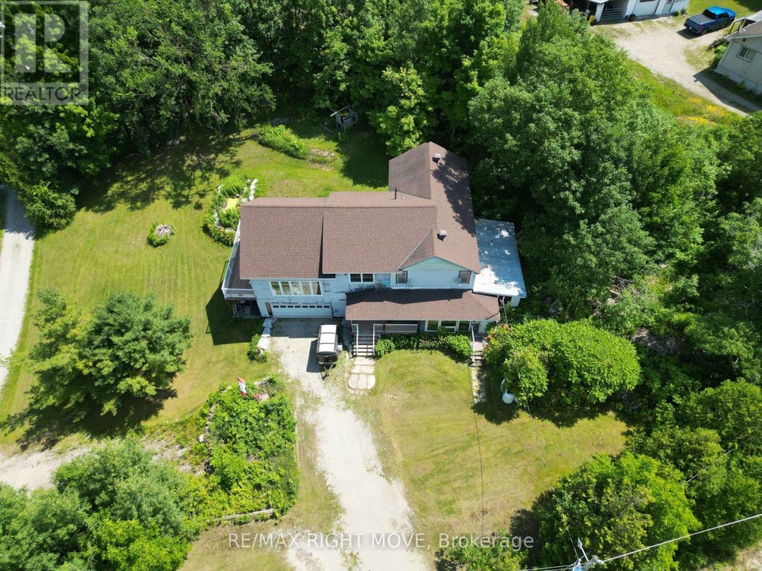 1894 HENRYS LANDING, 