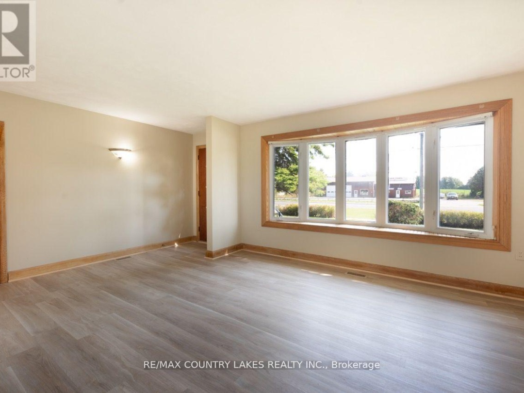 895 HIGHWAY 7 ROAD, 