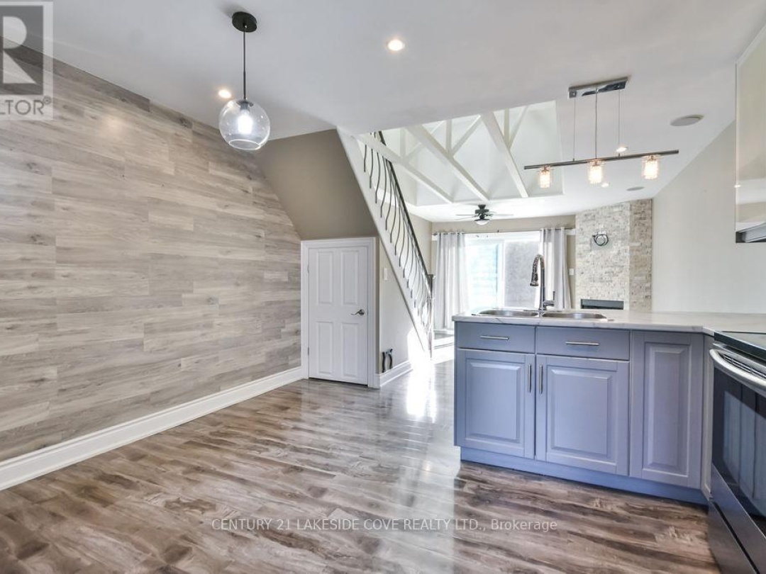 UNIT 12 - 81 LAGUNA PARKWAY N, 