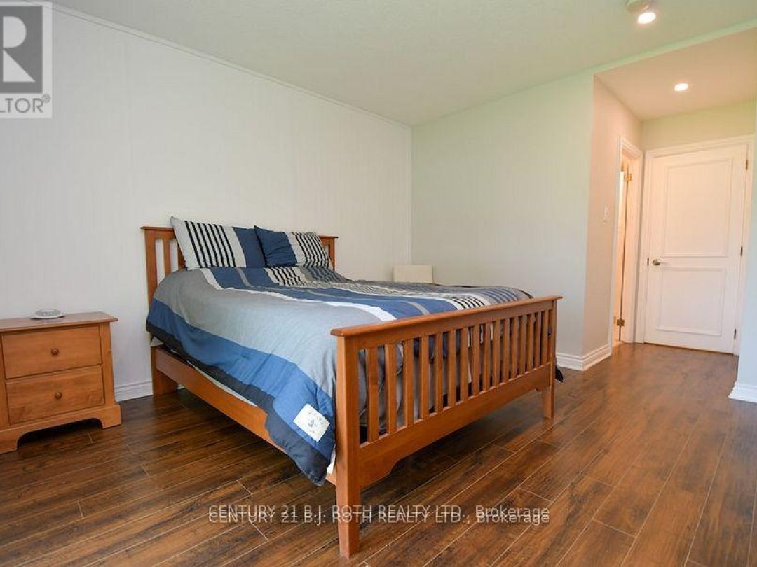 15 - 60 LAGUNA PARKWAY, 
