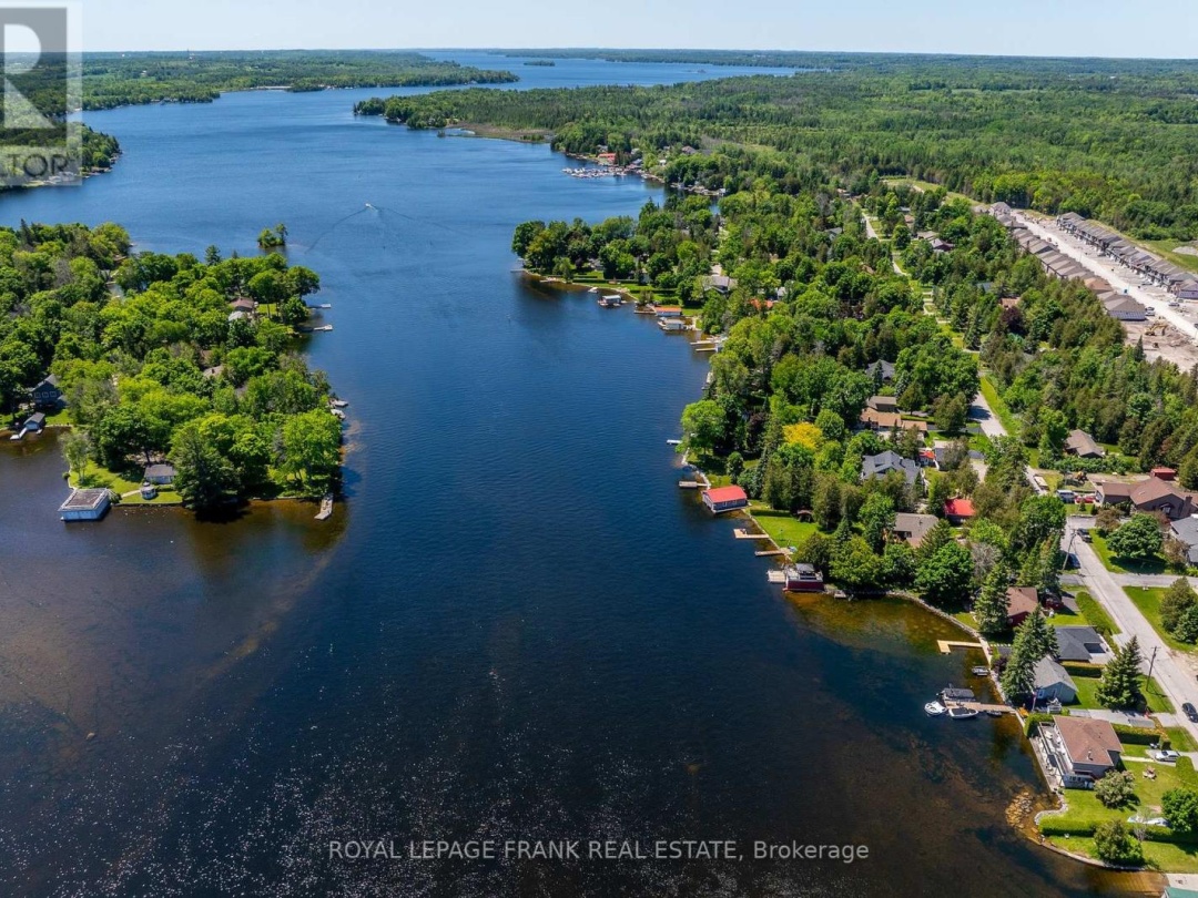 178 Front Street W, Sturgeon Lake
