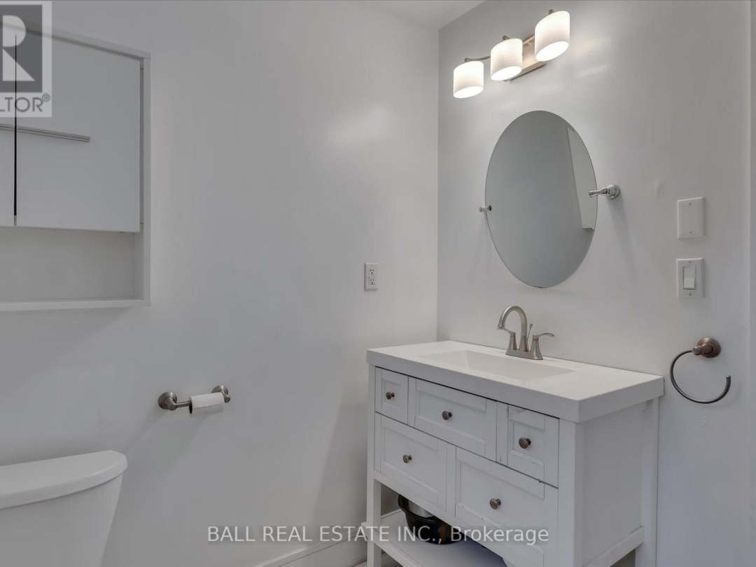 32 CHERRYHILL STREET, 
