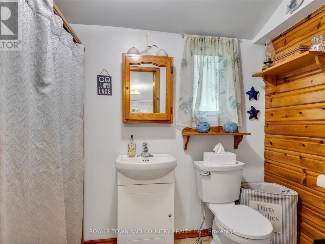 54 LAXTON  TWP 5TH LINE, 