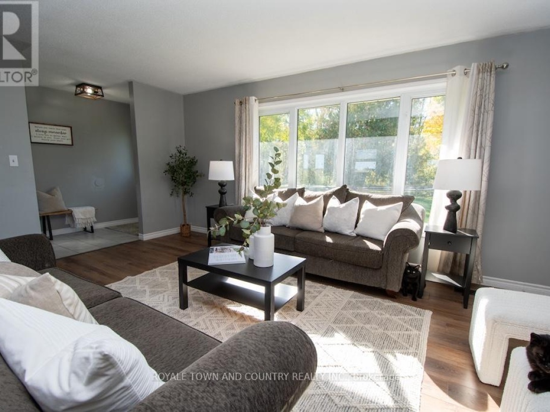187 SKYLINE ROAD, 