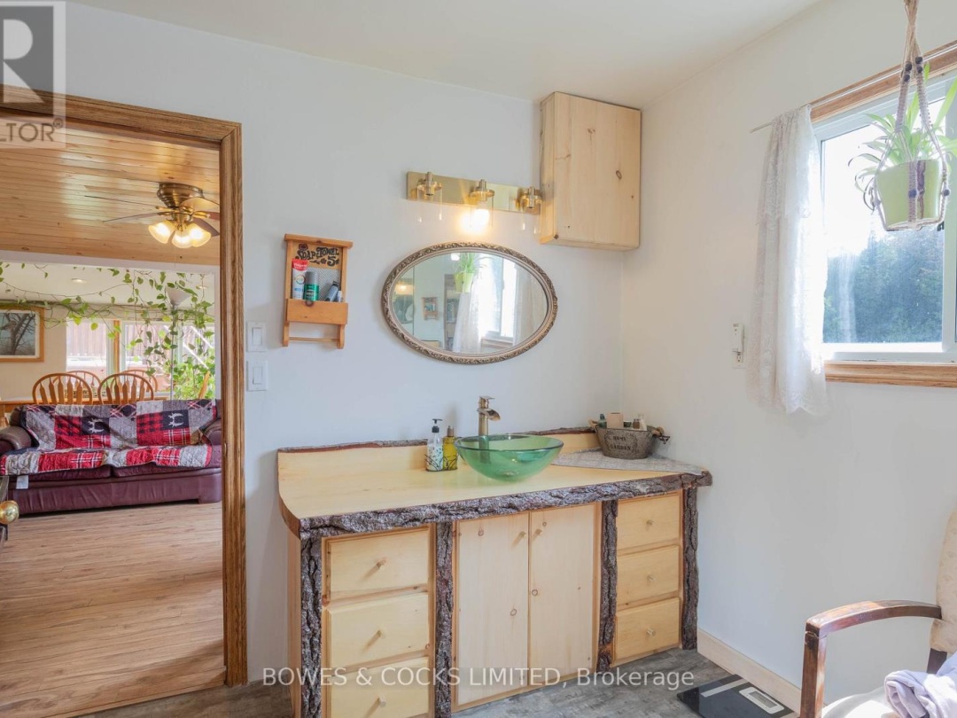 2070 FORTESQUE LAKE ROAD, 