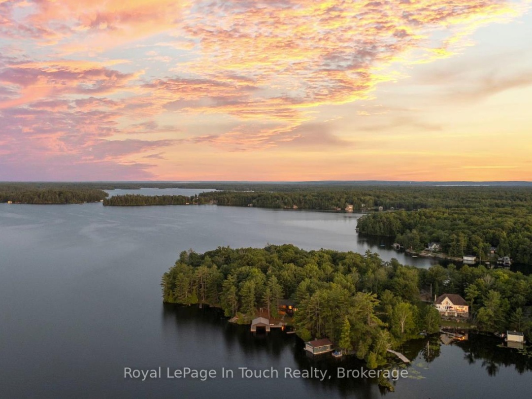 211 PICKEREL POINT ROAD, 