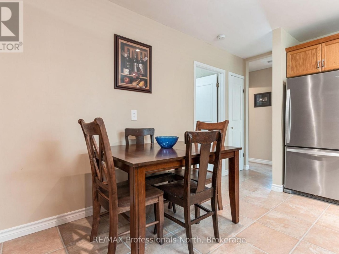 3866 DEEP BAY ROAD, 