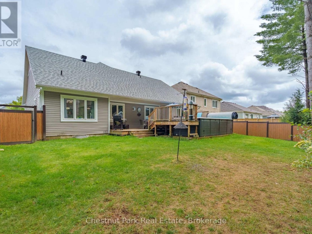 17 WINDSONG CRESCENT, 