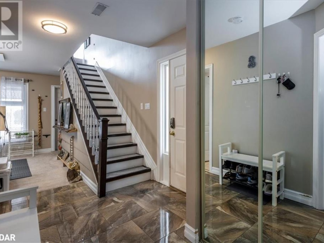 100 Laguna Pky Parkway Unit# 8, Lake Simcoe