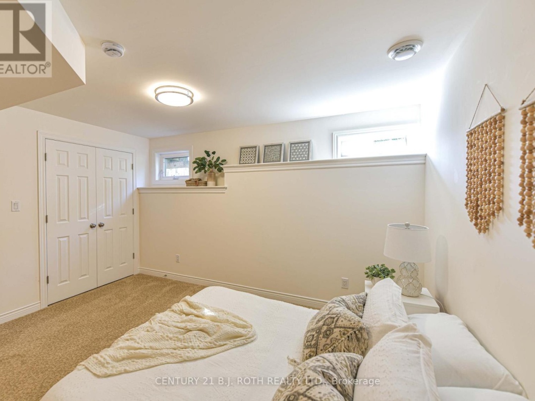 28 CANTERBURY CIRCLE, 