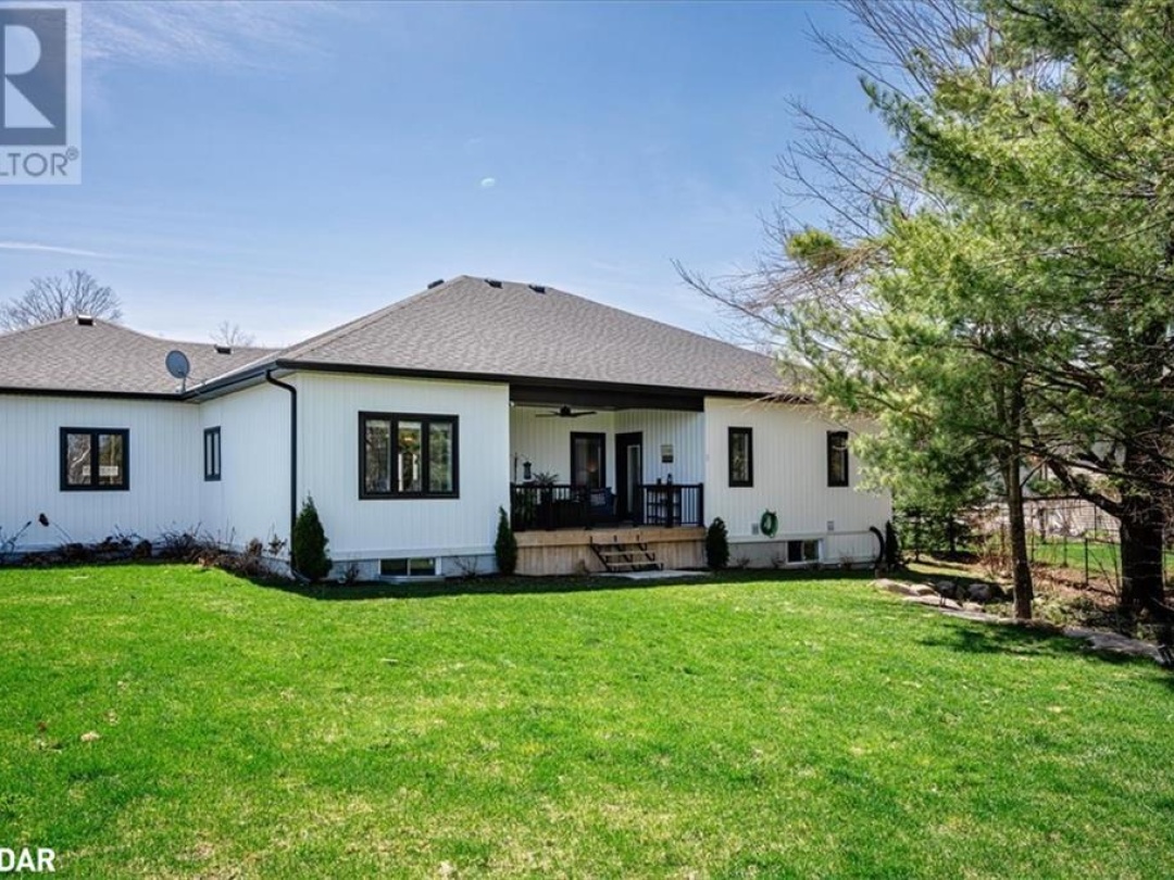 7 Brechin Crescent, Moonstone