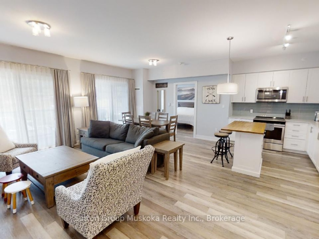 318 - 25 PEN LAKE POINT ROAD, 
