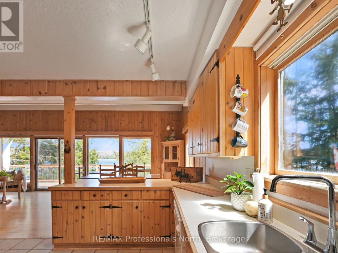 1564 Parsons Road, Moose Lake