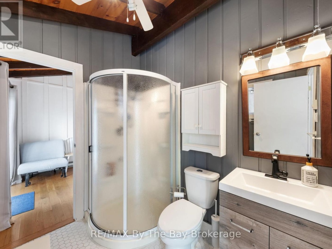 18588 GEORGIAN BAY SHORE, 
