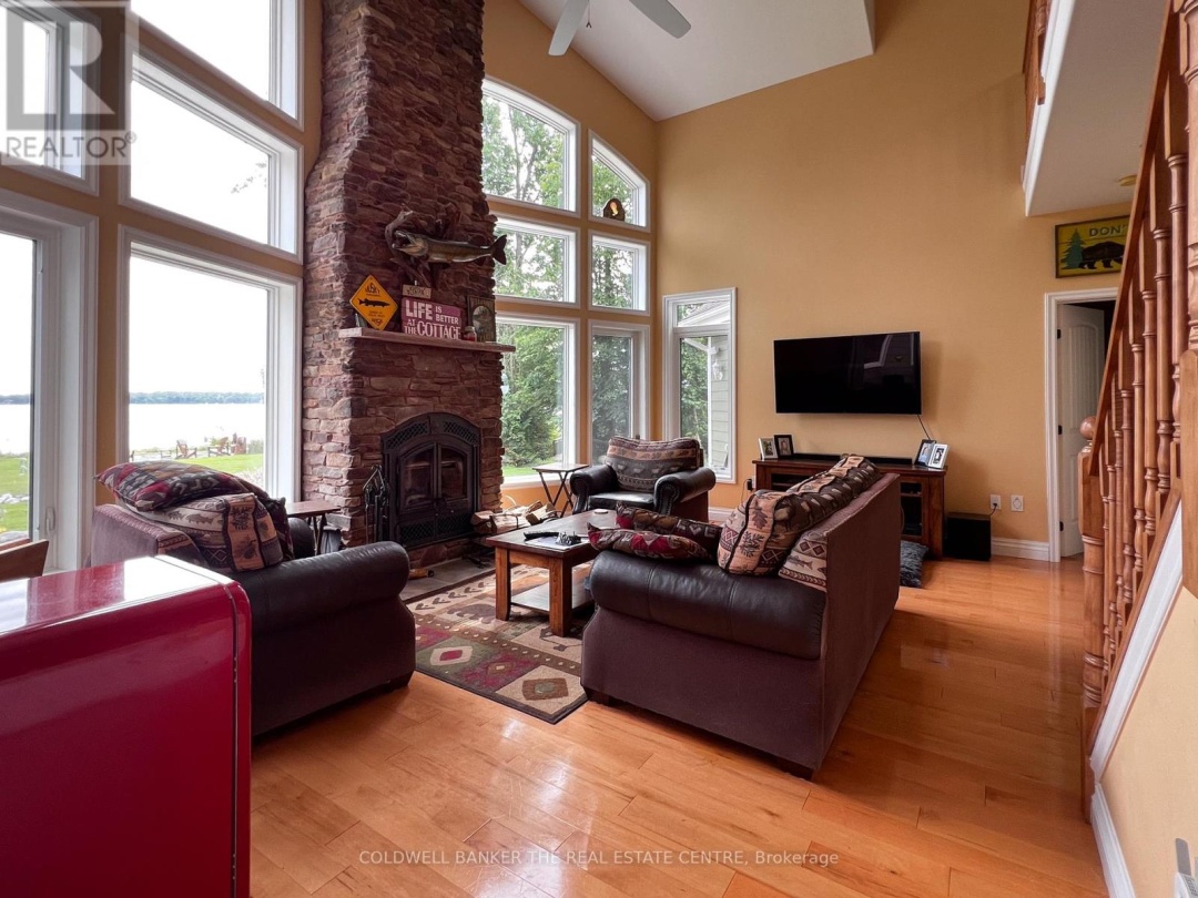 126 Jasper Drive, Balsam Lake