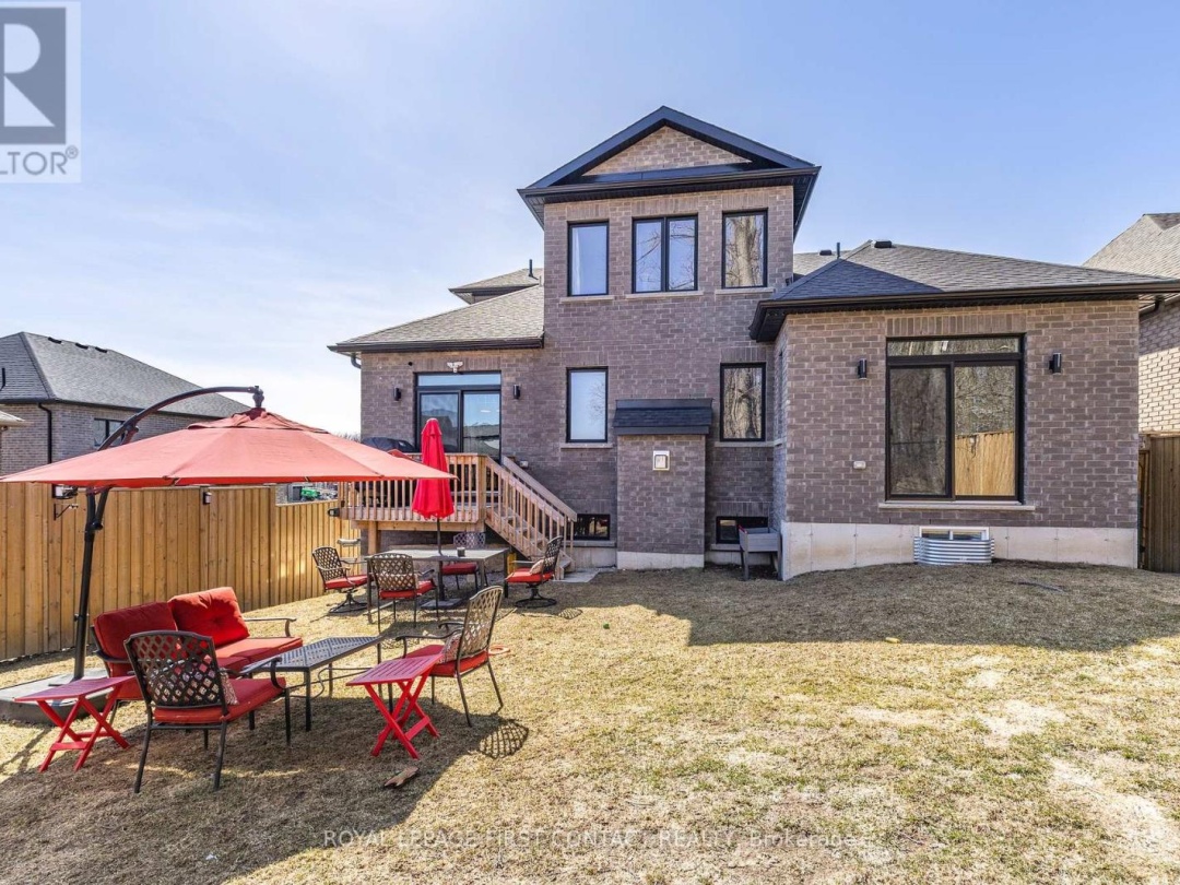3075 Orion Boulevard, Orillia