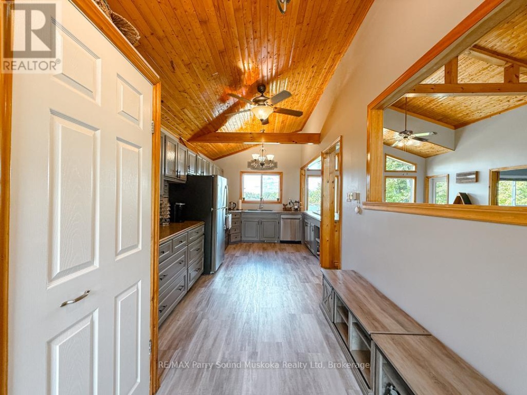 127 BURNETTS ROAD, Manitouwabing Lake