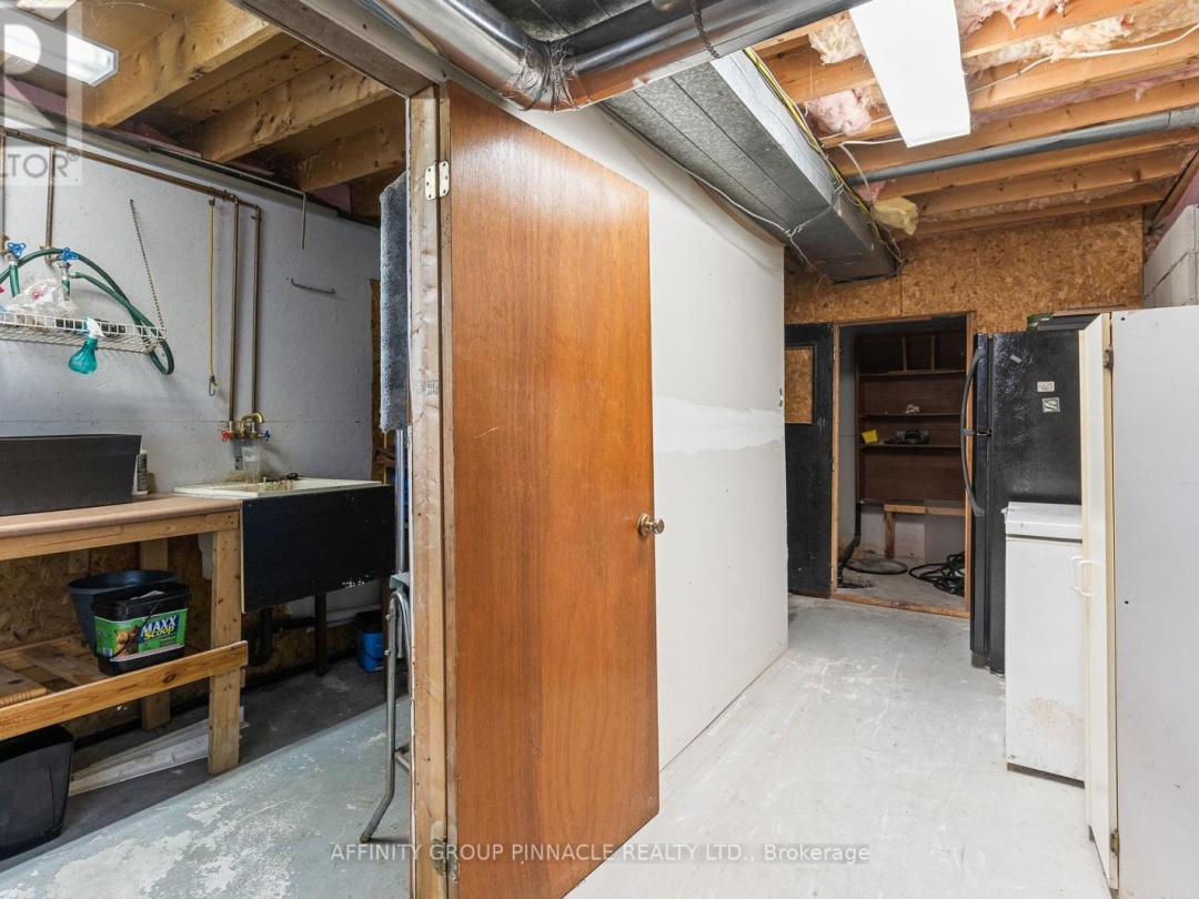 1071 OPMAR ROAD, 