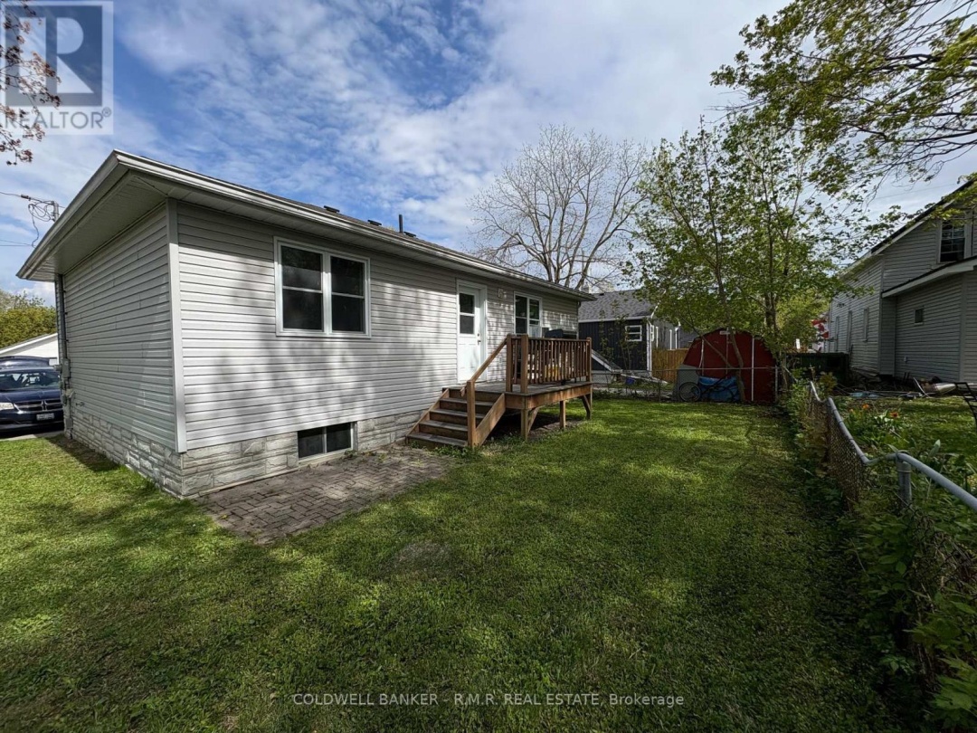 33 Douglas Street, Orillia
