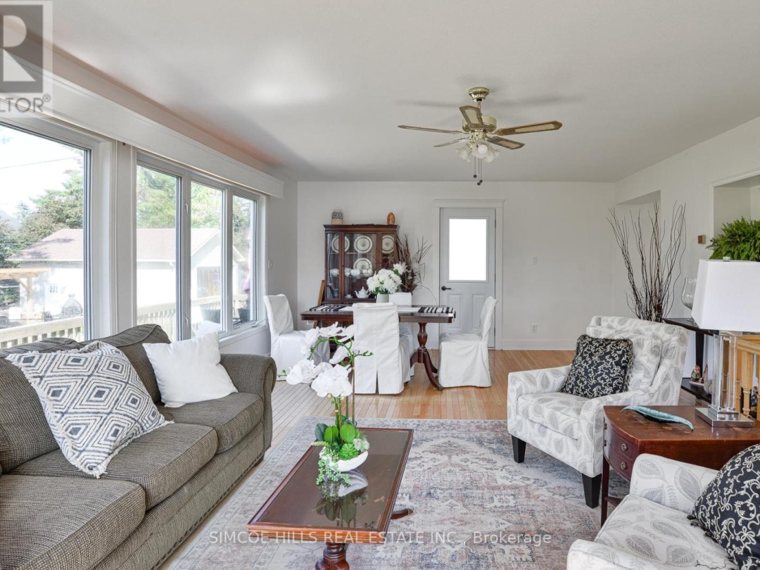 106 NORTH STREET W, 