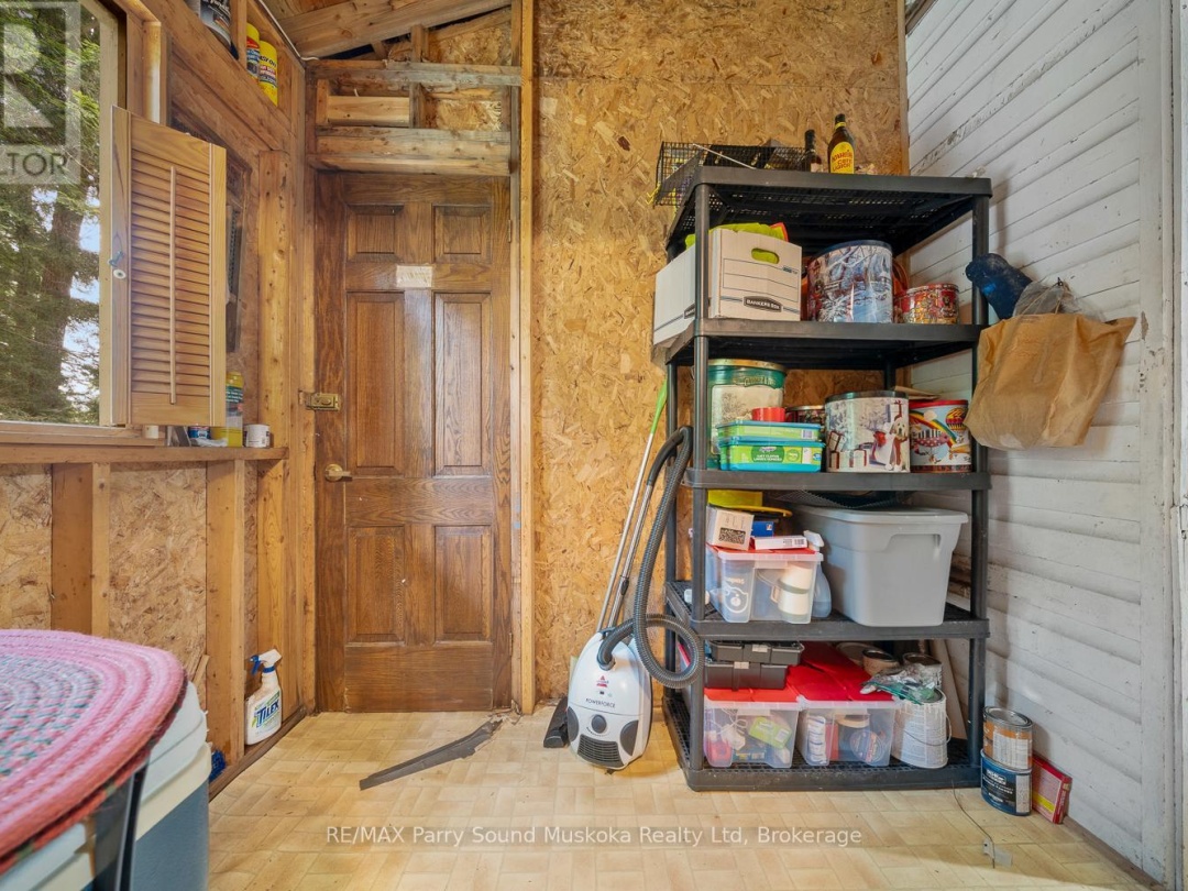 897 172 WA HORSESHOE LAKE, 