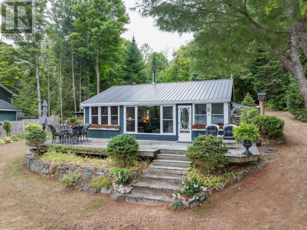 1528 DIGNAN ROAD, 