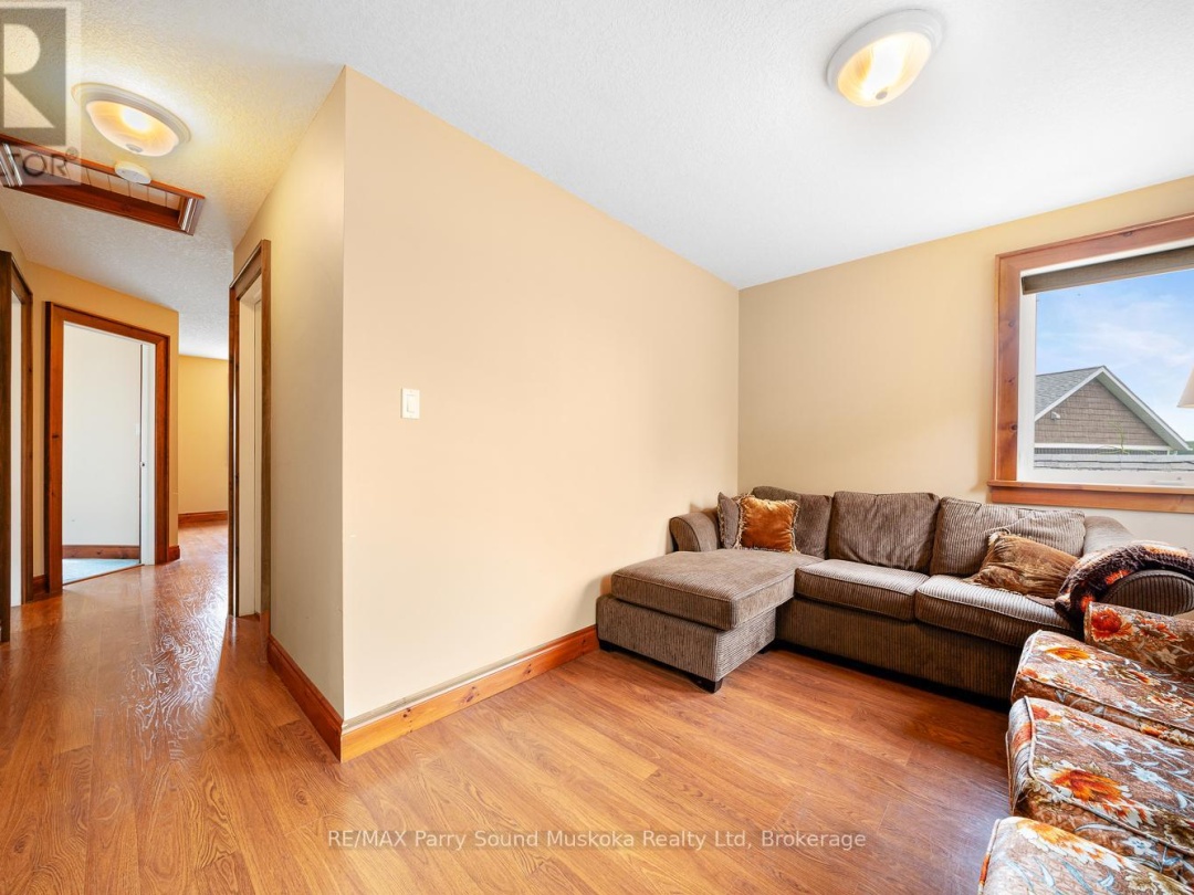 25 COLE POINT TRAIL, Manitouwabing Lake