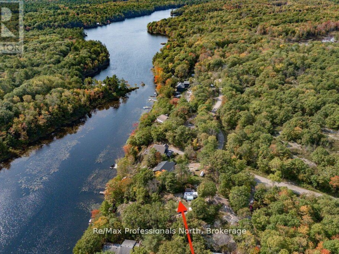 1006 BOOTH LANE, Pine Lake